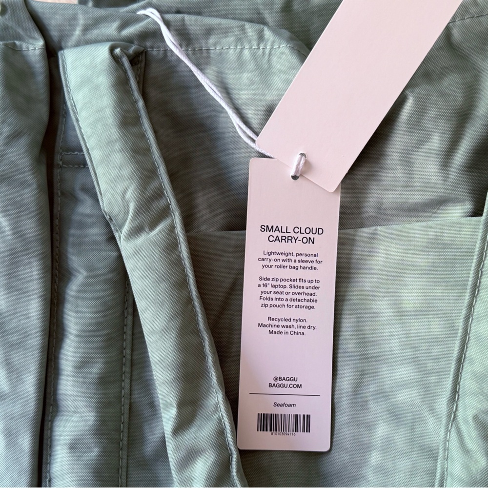 NWT BAGGU Small Cloud Carry-On Bag Seafoam - Picture 6 of 14